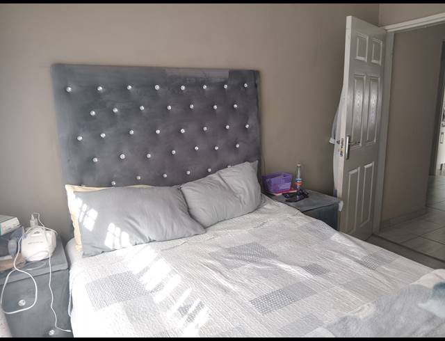3 BEDROOM FREESTANDING FOR SALE IN LETSOPA
